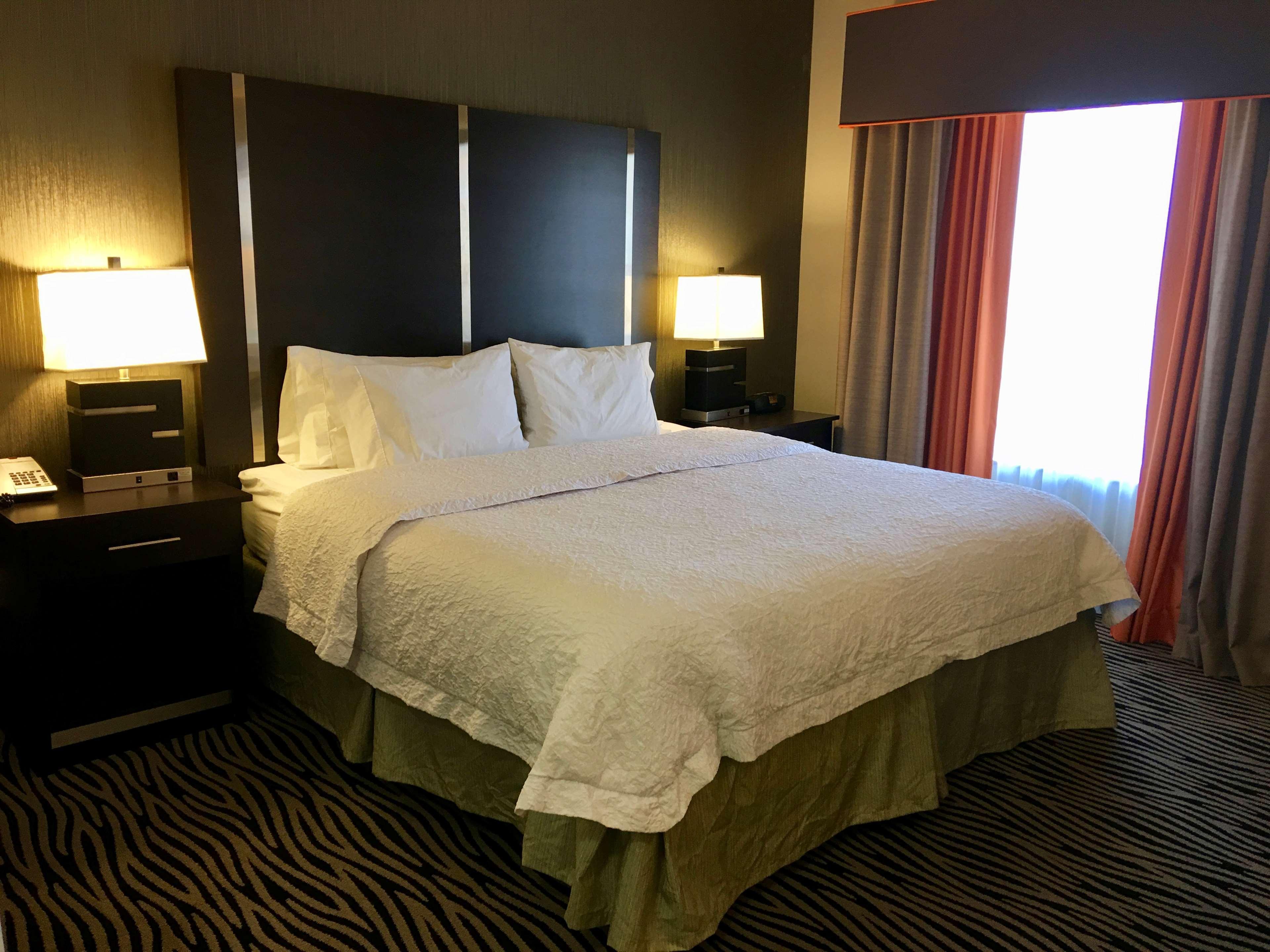 Hampton Inn And Suites Tulsa Central Εξωτερικό φωτογραφία