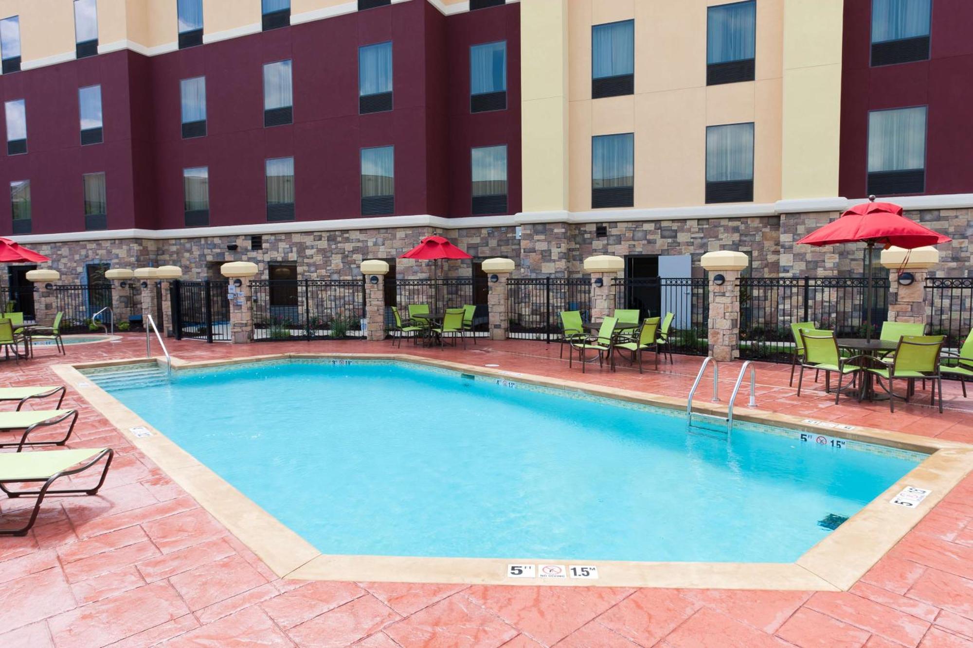 Hampton Inn And Suites Tulsa Central Εξωτερικό φωτογραφία