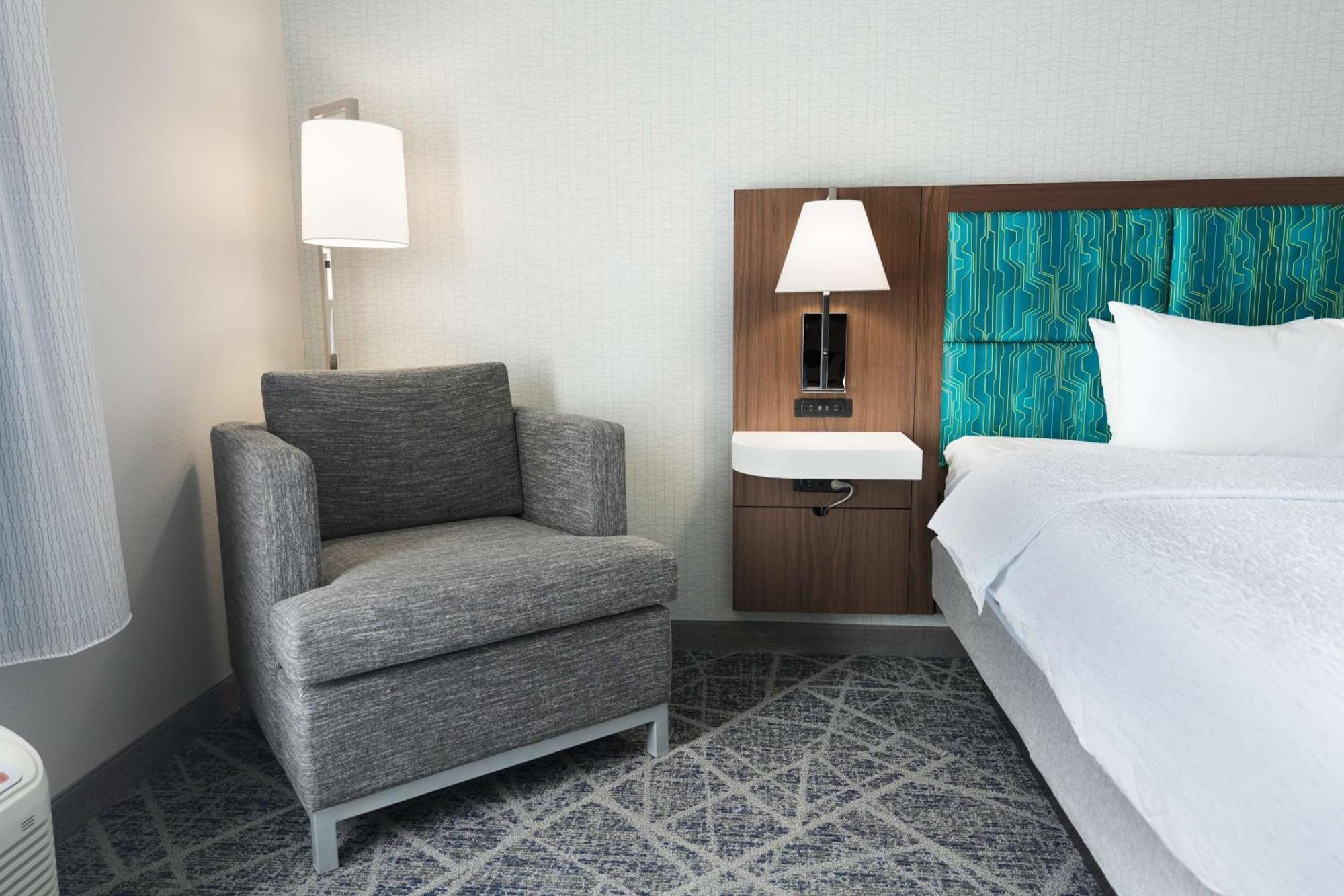 Hampton Inn And Suites Tulsa Central Εξωτερικό φωτογραφία