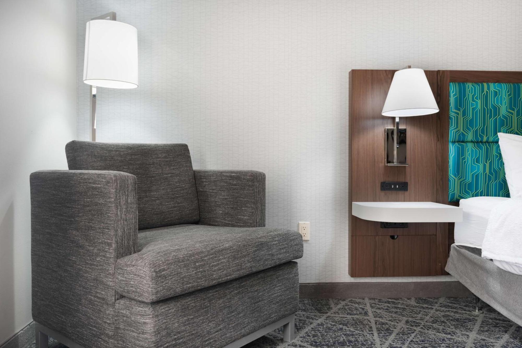 Hampton Inn And Suites Tulsa Central Εξωτερικό φωτογραφία
