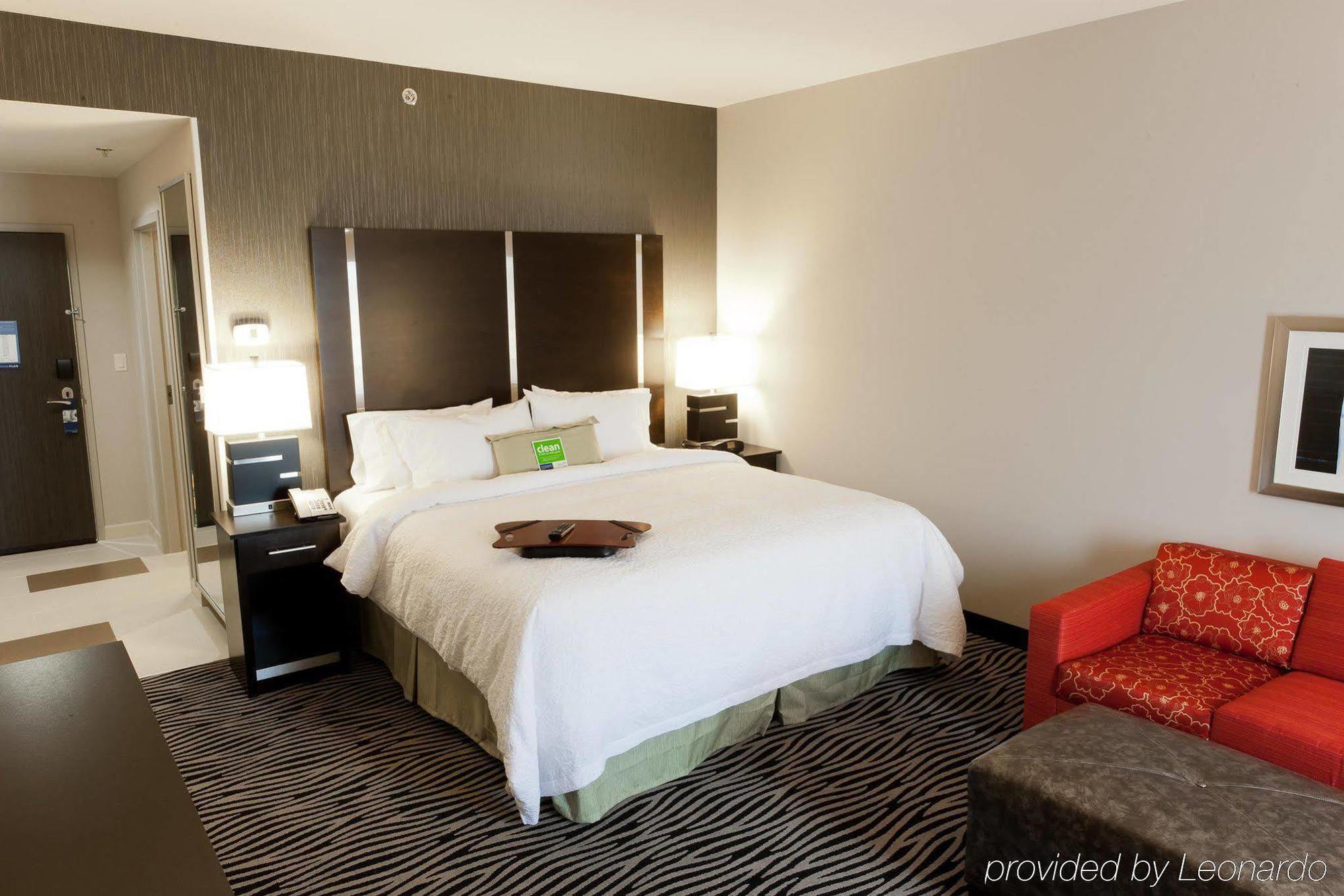 Hampton Inn And Suites Tulsa Central Εξωτερικό φωτογραφία