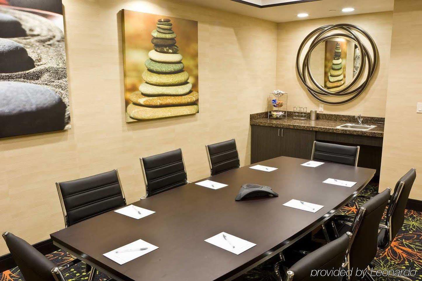 Hampton Inn And Suites Tulsa Central Ανέσεις φωτογραφία